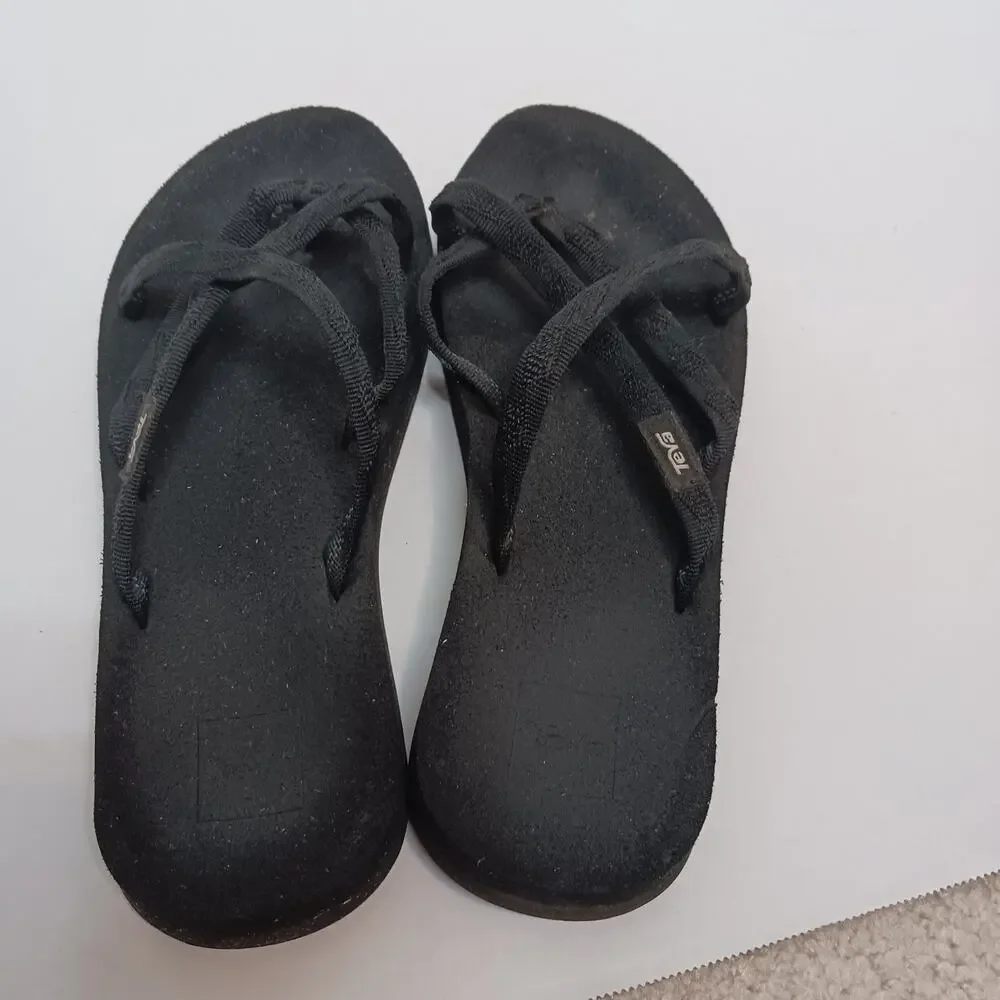 Women's Teva Olawahu Flip-Flops Size 8